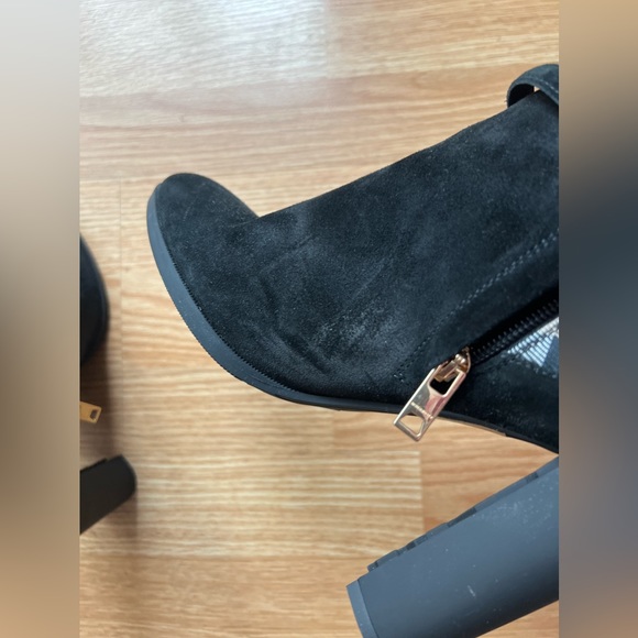 NIB Burberry HOUSE CHECK AND SUEDE ANKLE BOOTS 38 - Picture 7 of 16